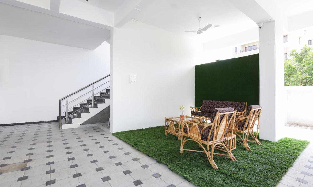 Treebo Sapphire Studio Nashik Exterior foto